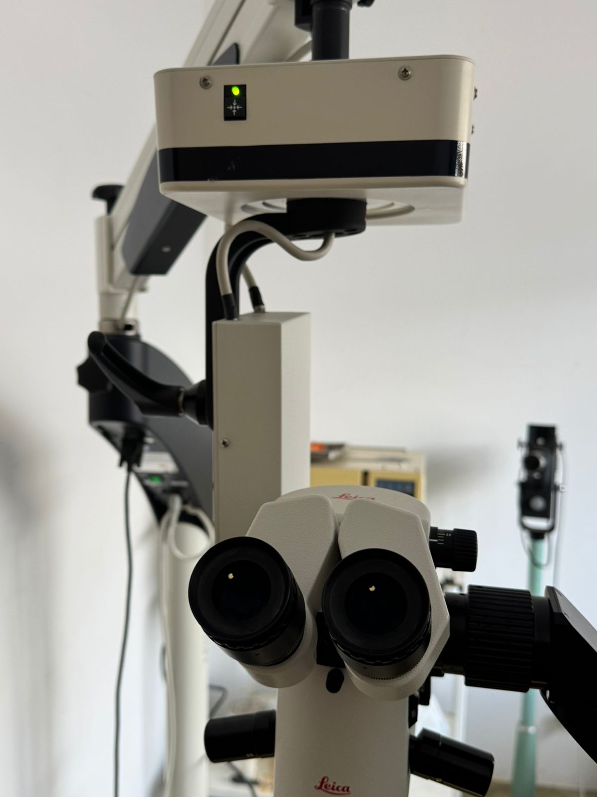 Microscópio Leica M220 Microscópio Leica M220